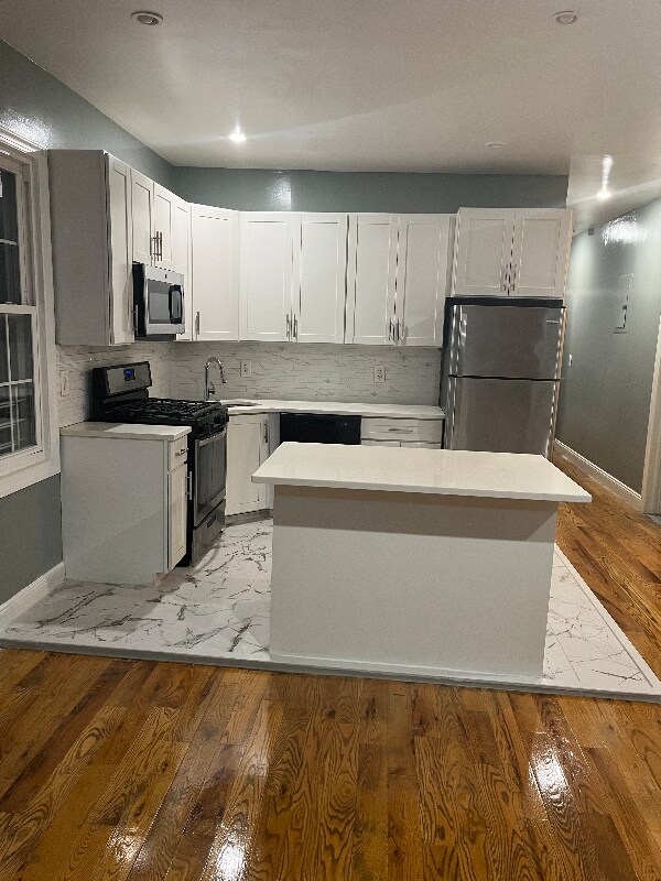 0 Givan Ave Unit 1, Bronx, NY 10466 Room for Rent in Bronx, NY