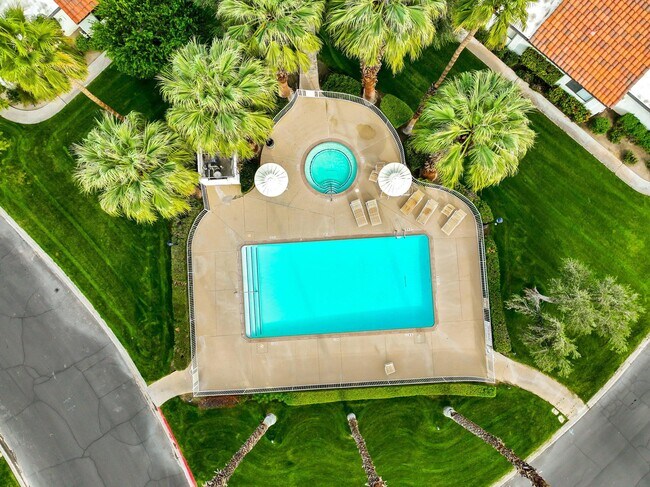 Foto del edificio - 27 Cll Encinitas