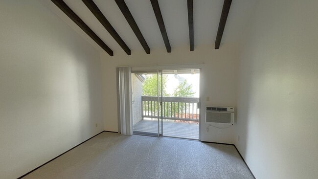 Foto del edificio - Walnut Creek! 1 bedroom 1 bath  excellent ...