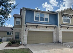 Building Photo - 1620 Bryant Dr