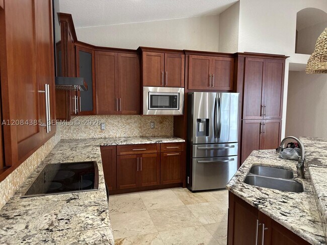 Foto del edificio - 18580 SW 44th St