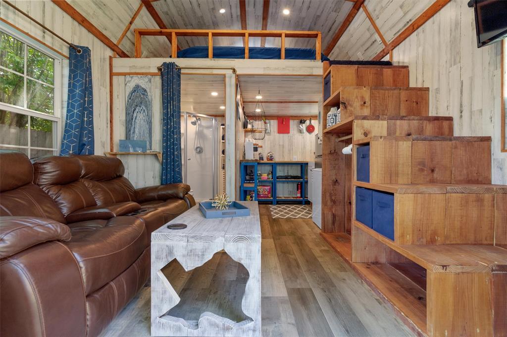 Foto principal - 604 4th St S
