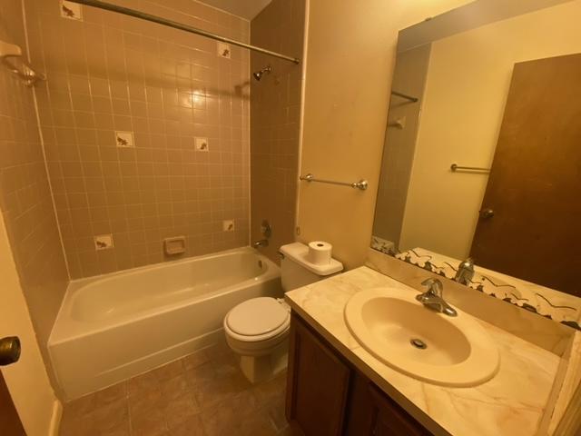 Foto del edificio - 1255 Shady Pines Ln