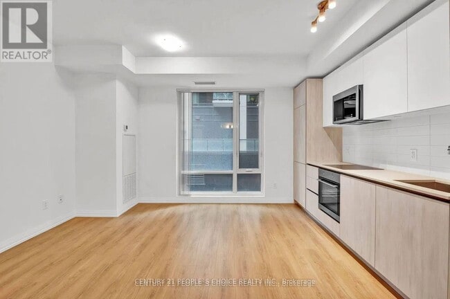 Photo du bâtiment - 8 Widmer St