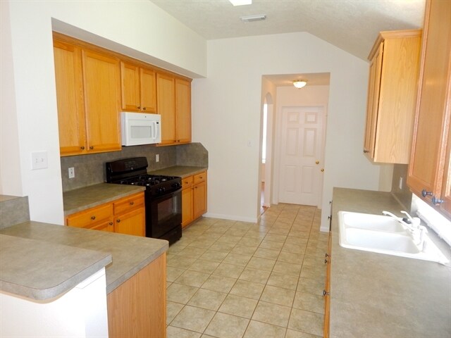 Foto del edificio - 26872 Monarch Manor Ln