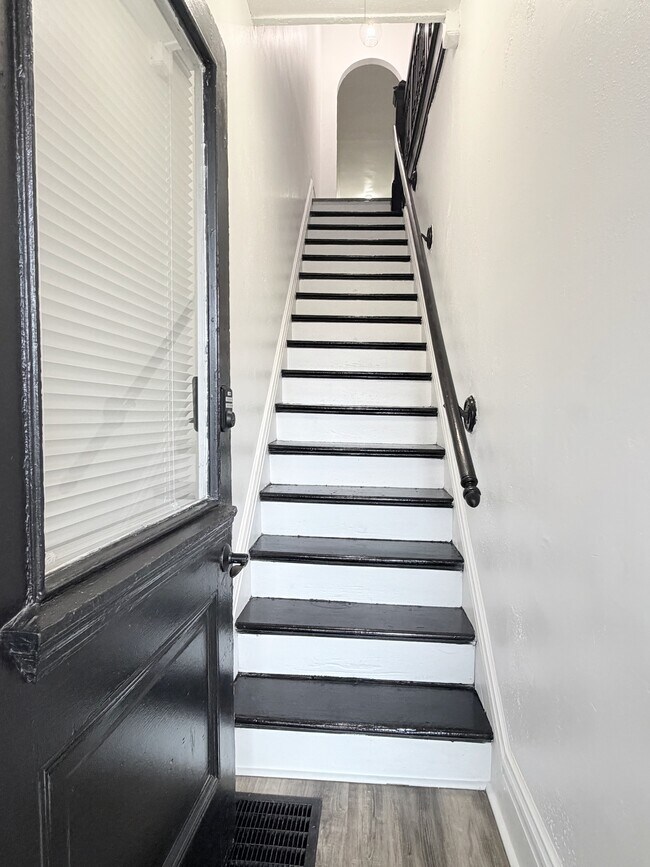 Foto del edificio - 3452 Alberta St