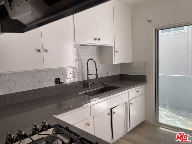 Foto del edificio - 525 S Osage Ave