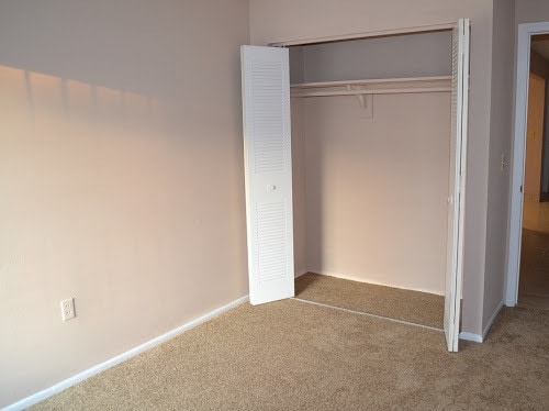 Building Photo - Beltrees Plaza Apartments - 211