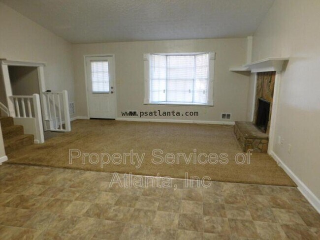Building Photo - 8079 Kendrick Rd