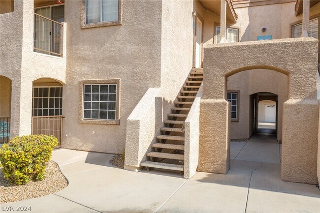 Foto del edificio - 1851 Hillpointe Rd