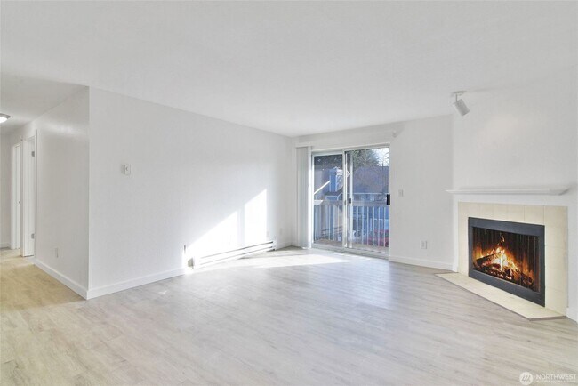 Building Photo - 16817 Larch Way