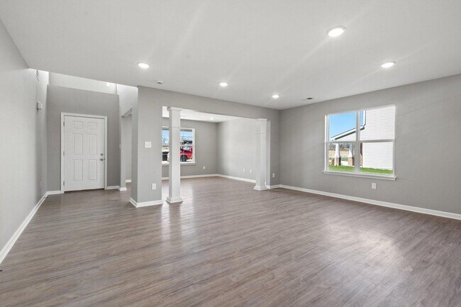 Building Photo - 106 Tyler Way
