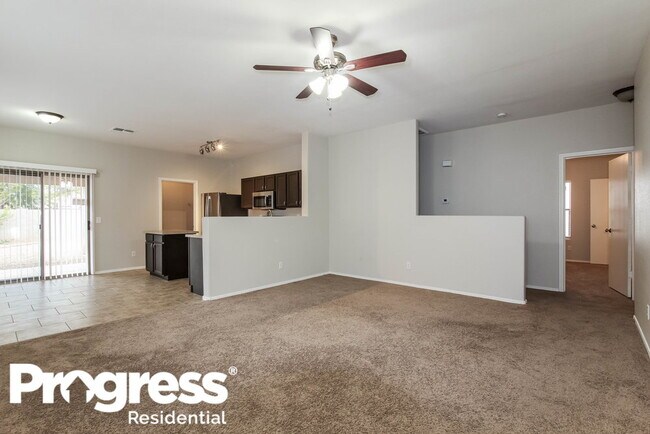 Building Photo - 6522 W Elwood St