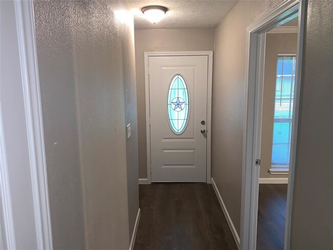 Building Photo - 8215 Coastway Ln