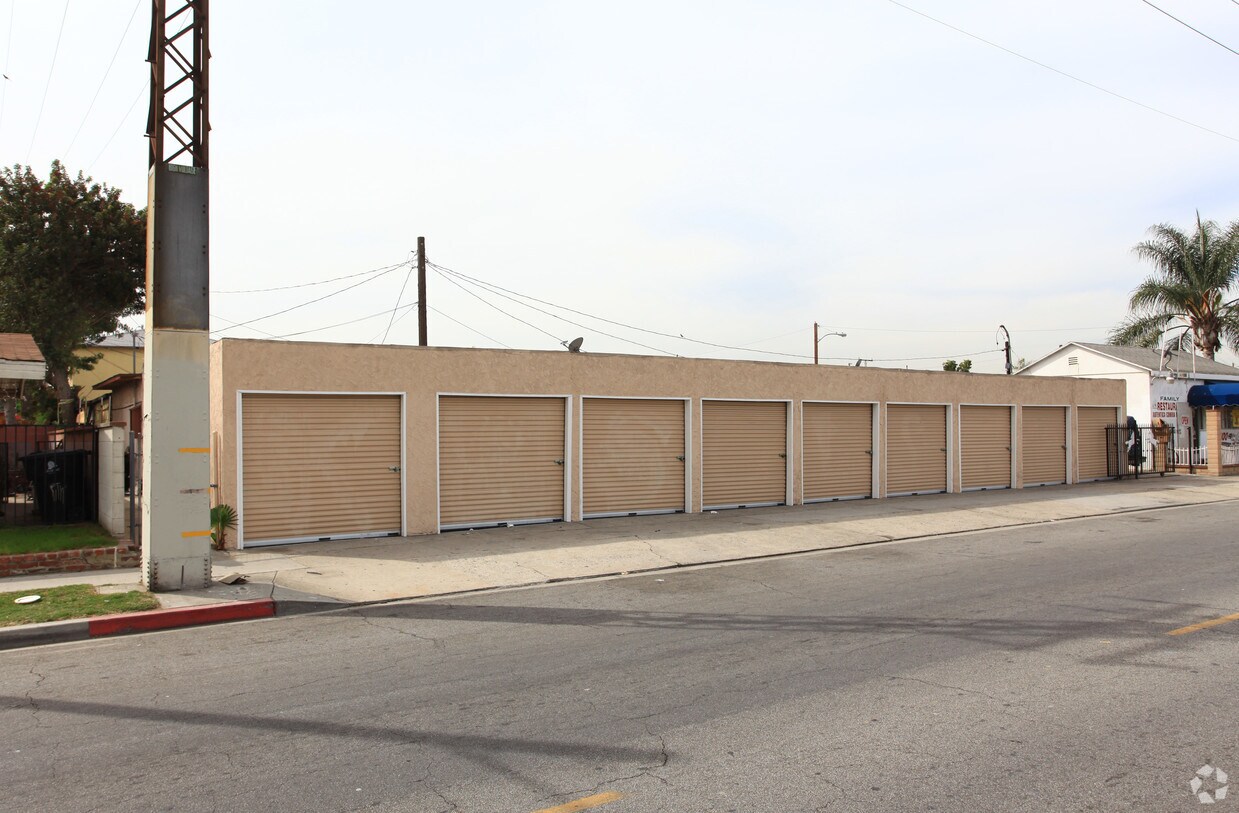 Foto del edificio - 6200-6206 Heliotrope Ave