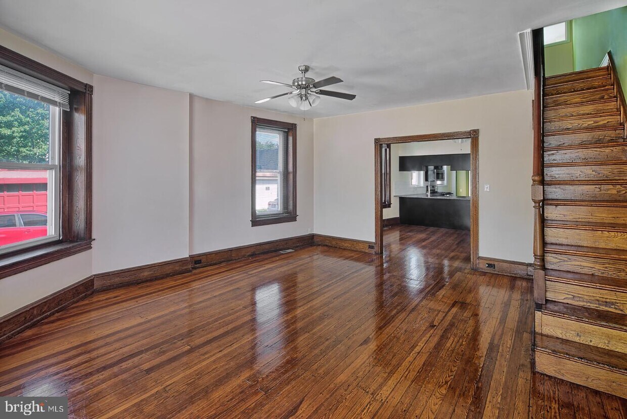 Foto principal - 4361 Freeland Ave