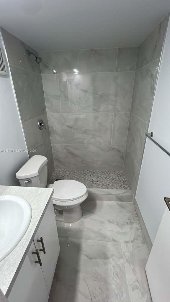 Building Photo - 4480 Palm Ave