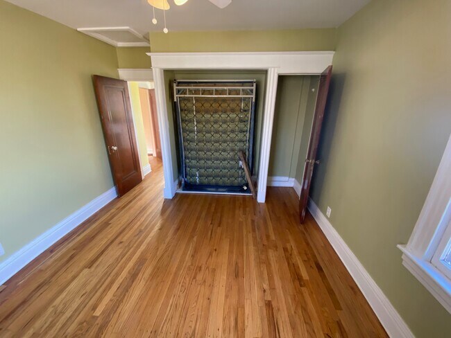 Building Photo - 785 N Marion St