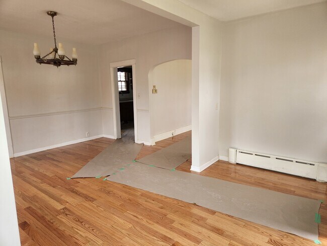Foto del edificio - 627 E Prairie Ave