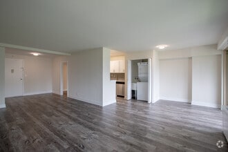 1BR, 1BA - Premier at Cherry Hill