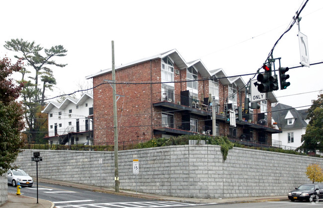 Building Photo - HudsonView Terrace