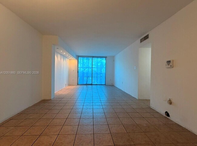 Foto del edificio - 1800 Sans Souci Blvd