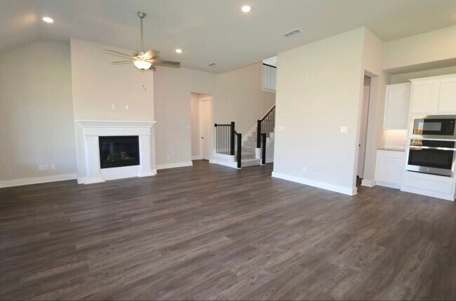 Building Photo - 1216 Xeresa Dr