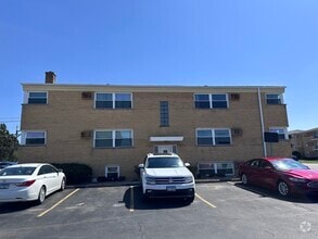 Building Photo - 2221 S 17th Ave