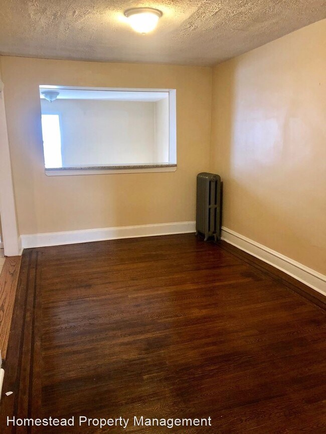 Building Photo - 3 br, 1 bath House - 7102 Radbourne Rd