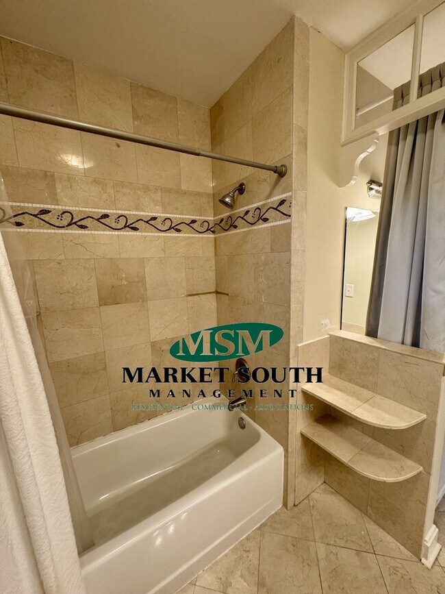Foto del edificio - ARDSLEY PARK GEM- AVAILABLE NOW!  APPOINTM...