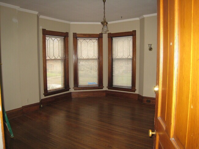 Foto del edificio - 533 Prospect Ave SE