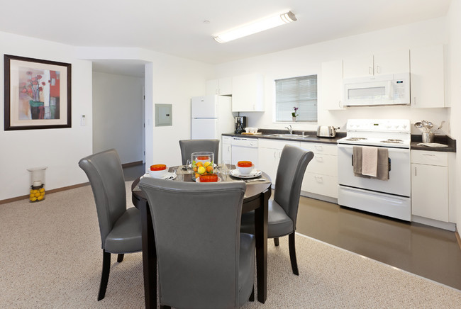 Comedor/cocina - Prospect Hill Apartments