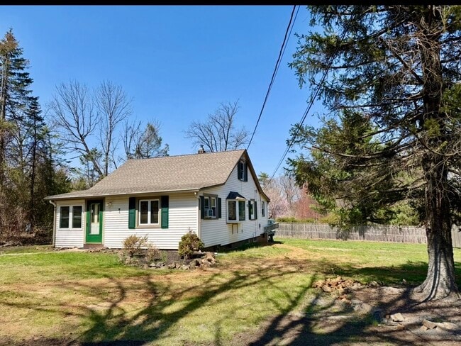 Building Photo - 815 Miller Ln
