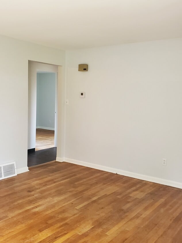 78 Sunnyside Ln, Columbus, OH 43214 House Rental in Columbus, OH