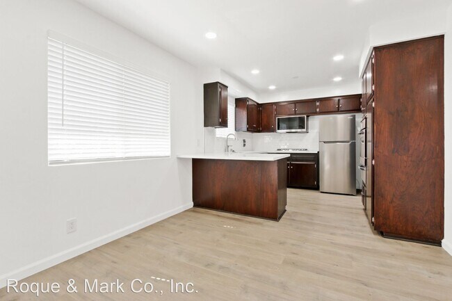 Foto del edificio - 2 br, 2 bath Apartment - 828 18th Street 8...