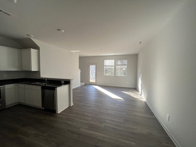 Foto del edificio - 2484 Ashton Park Ln