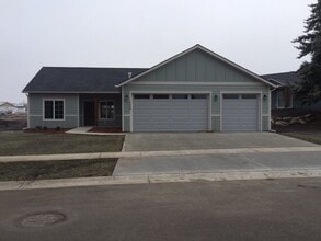 Building Photo - 3400 N Guy Rd