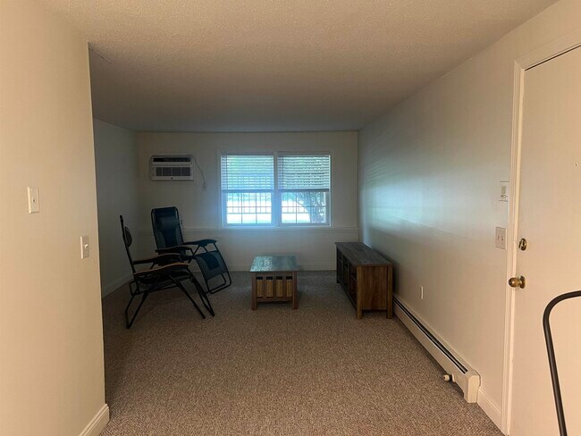 Foto del edificio - 402 White Cedar Blvd