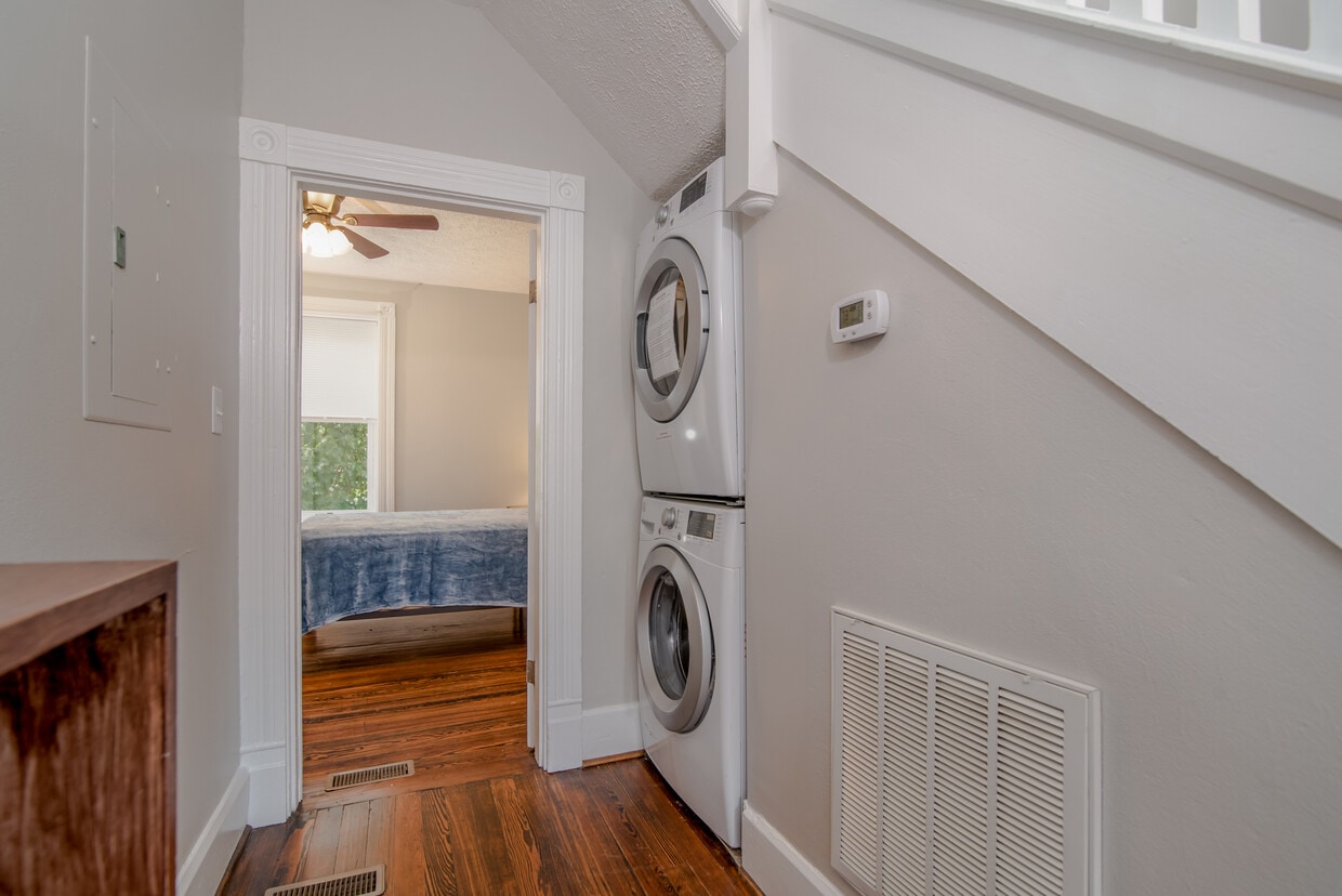 Photo - 148 Warwick St (Madison Heights, VA)
