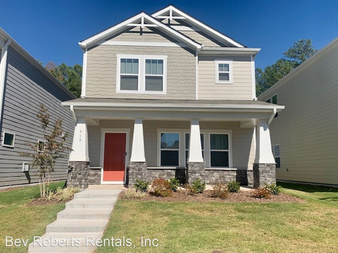 3 br, 2.5 bath House 918 Mortar Lane House Rental in Cary, NC