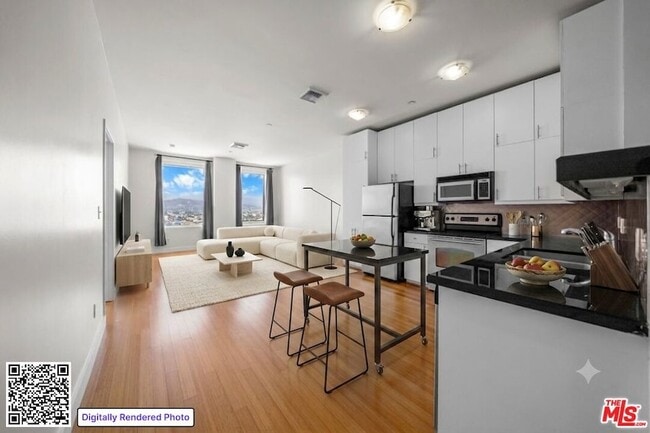 Photo - 3810 Wilshire BLVD Unit 1801 House