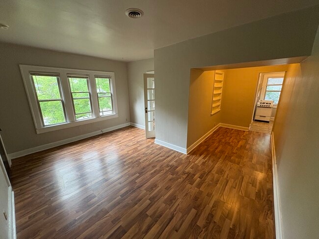 Living Space - 4901 N Washington Blvd