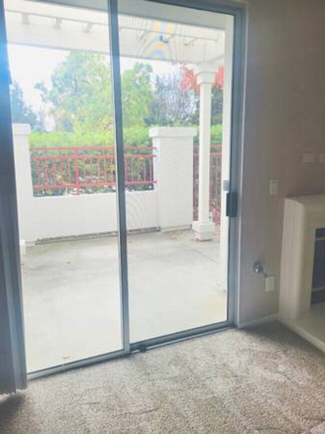 Building Photo - $3,700 / 2br - 1421ft2 - 2 Bedroom 2.5 Bat...