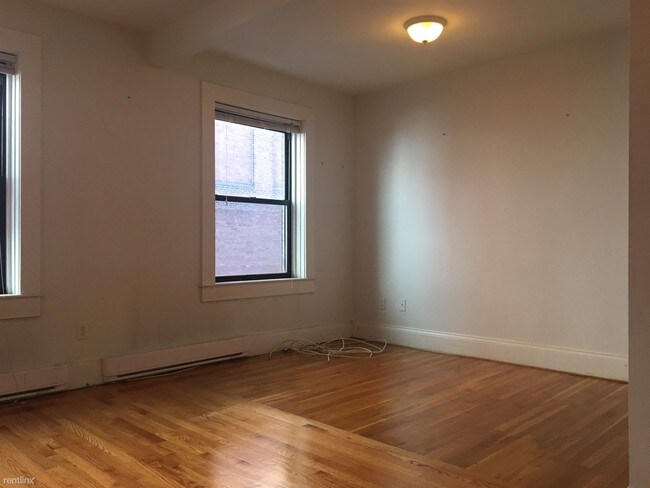 Building Photo - 100 Warrenton St