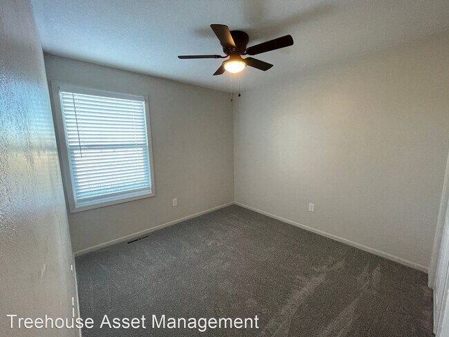 Foto del edificio - 4 br, 2.5 bath House - 2501 Candlecrest Ci...