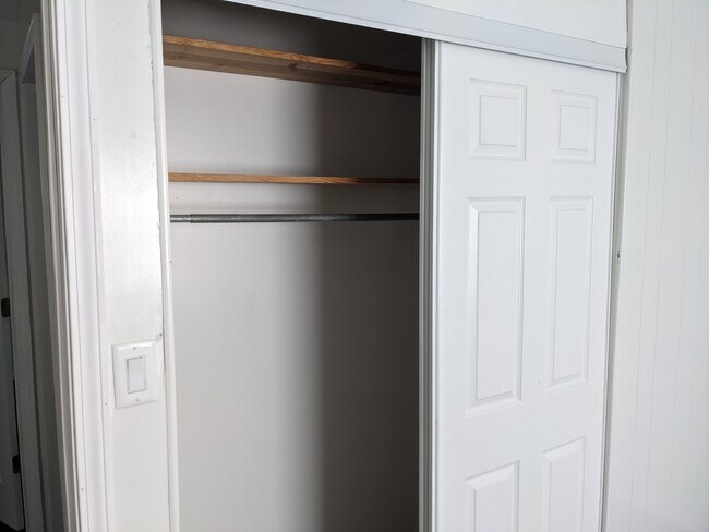 Foto del edificio - Beautiful 3BR 1BA Home with fenced in yard