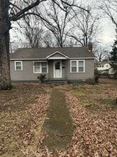 Building Photo - 112 Garfield Ave