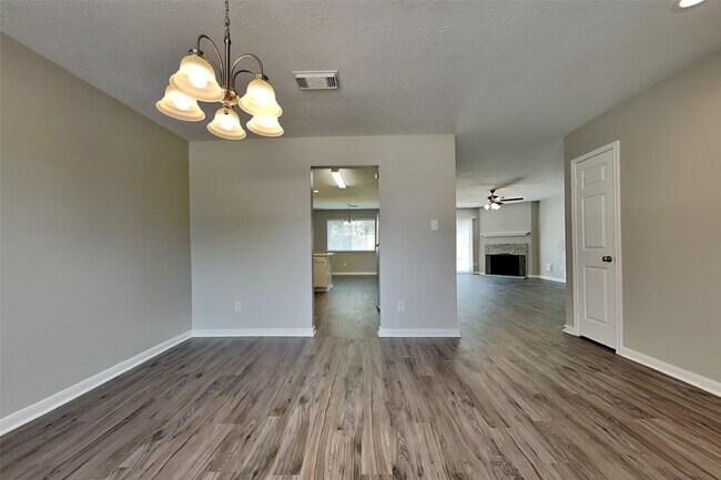 Foto del edificio - 29122 Waltham St