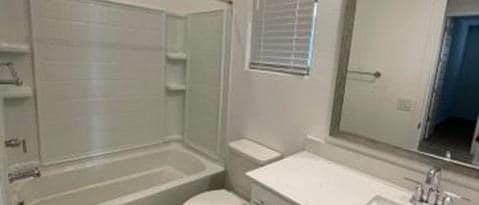 Building Photo - 12541 W Calle De Sol