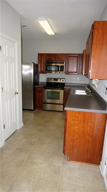 Foto del edificio - 5682 Lawley Rd
